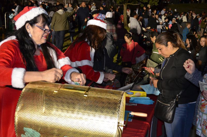 Holiday Snow Village 2015 20